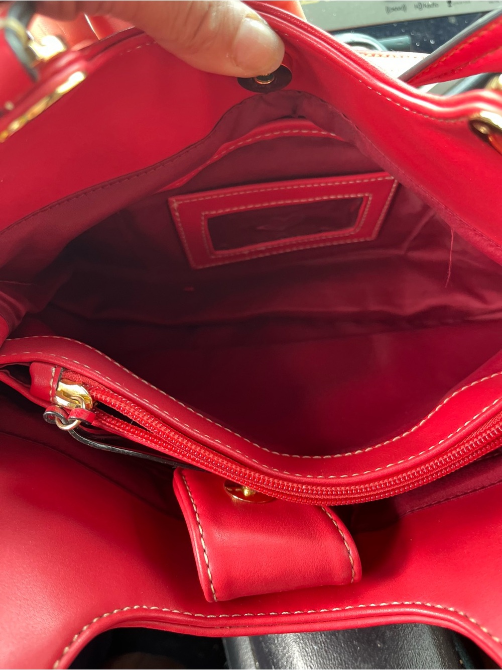 Aurielle Red Leather Shoulder Bag with Heart Hardware - Picture 7 of 8